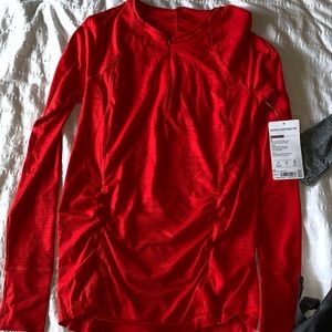 Athleta NWT Contoured Top